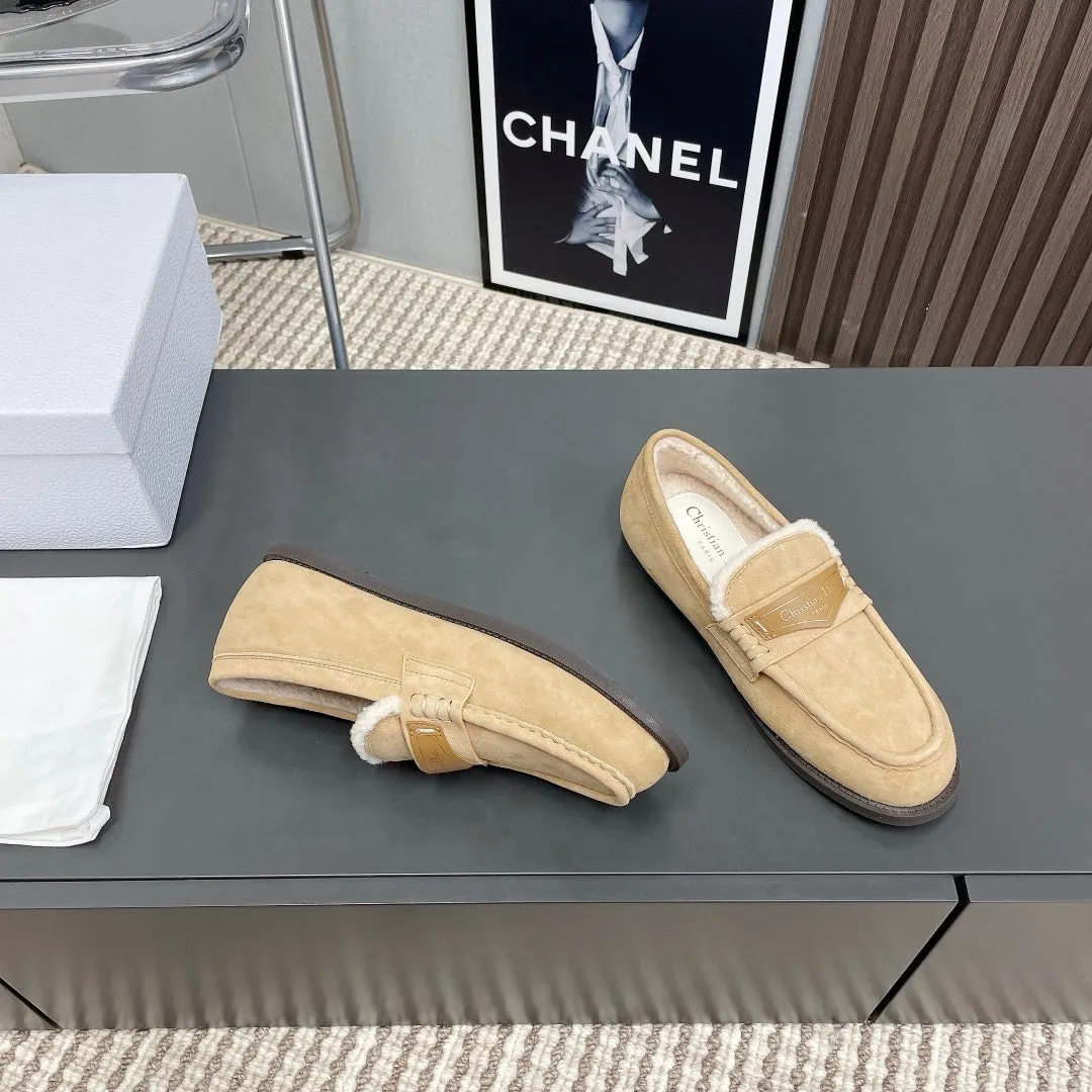 CD Loafer In Light Yellow Brown Suede 996007
