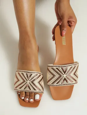 Flat One Strap Geometric Embroidered Push In - Gold