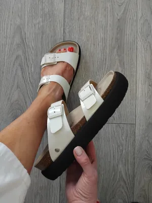 Genuins - G106292 Cream Patent Platform Mule