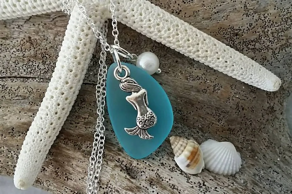 Handmade in Hawaii, Blue sea glass necklace, mermaid charm ,Natural  pearl,   gift box, Hawaii jewelry .