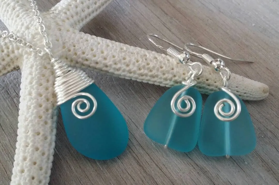 Handmade in Hawaii, Wire wrapped blue sea glass necklace earrings jewelry set,     Mother's Day Gift, Birthday Gift