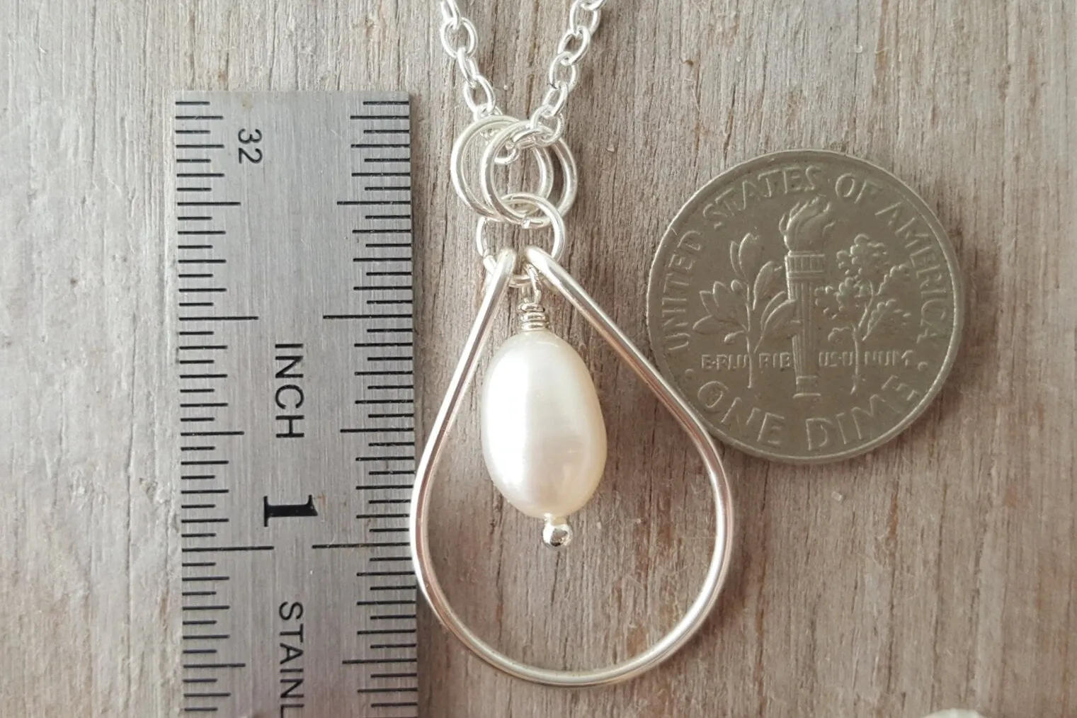 Hawaiian Jewelry Pearl Necklace, Wire Loop Natural Pearl Jewelry, Unique Beach Jewelry Birthday Gift For Women(June Birthstone Jewelry Gift)