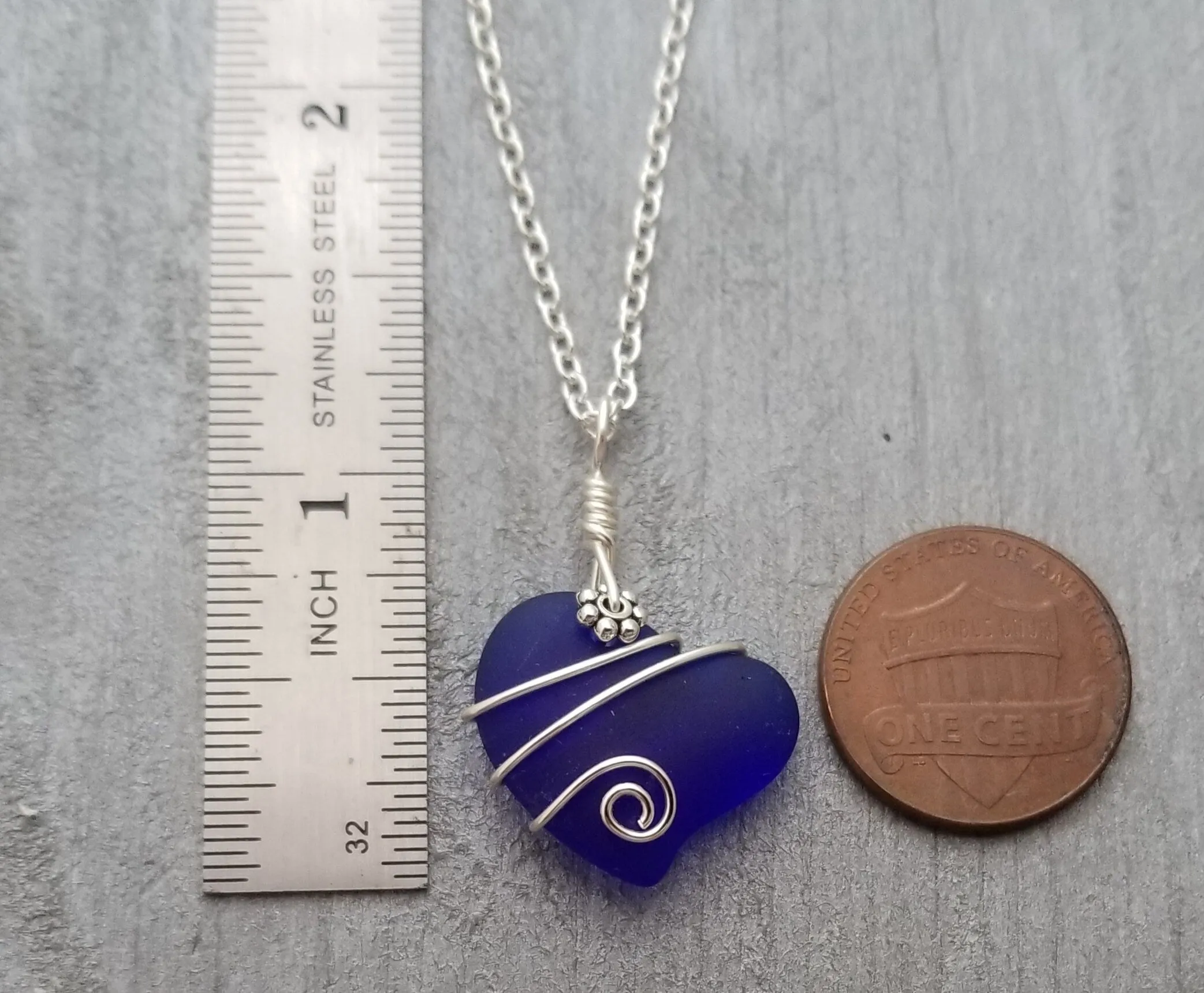 Hawaiian Jewelry Sea Glass Necklace, Wire Cobalt Blue Necklace Heart Necklace, Beach Jewelry Birthday Gift For Women (September Birthstone)