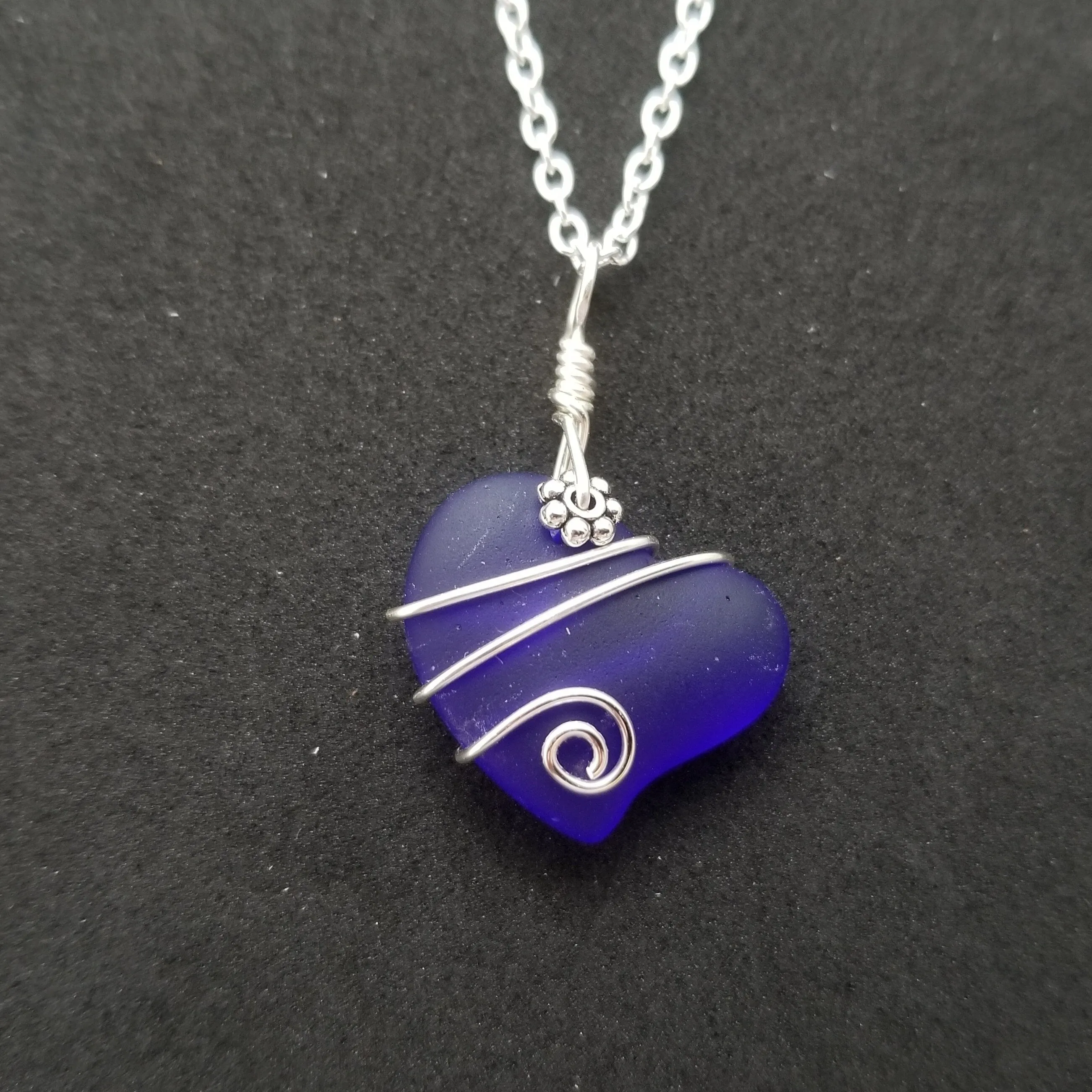 Hawaiian Jewelry Sea Glass Necklace, Wire Cobalt Blue Necklace Heart Necklace, Beach Jewelry Birthday Gift For Women (September Birthstone)