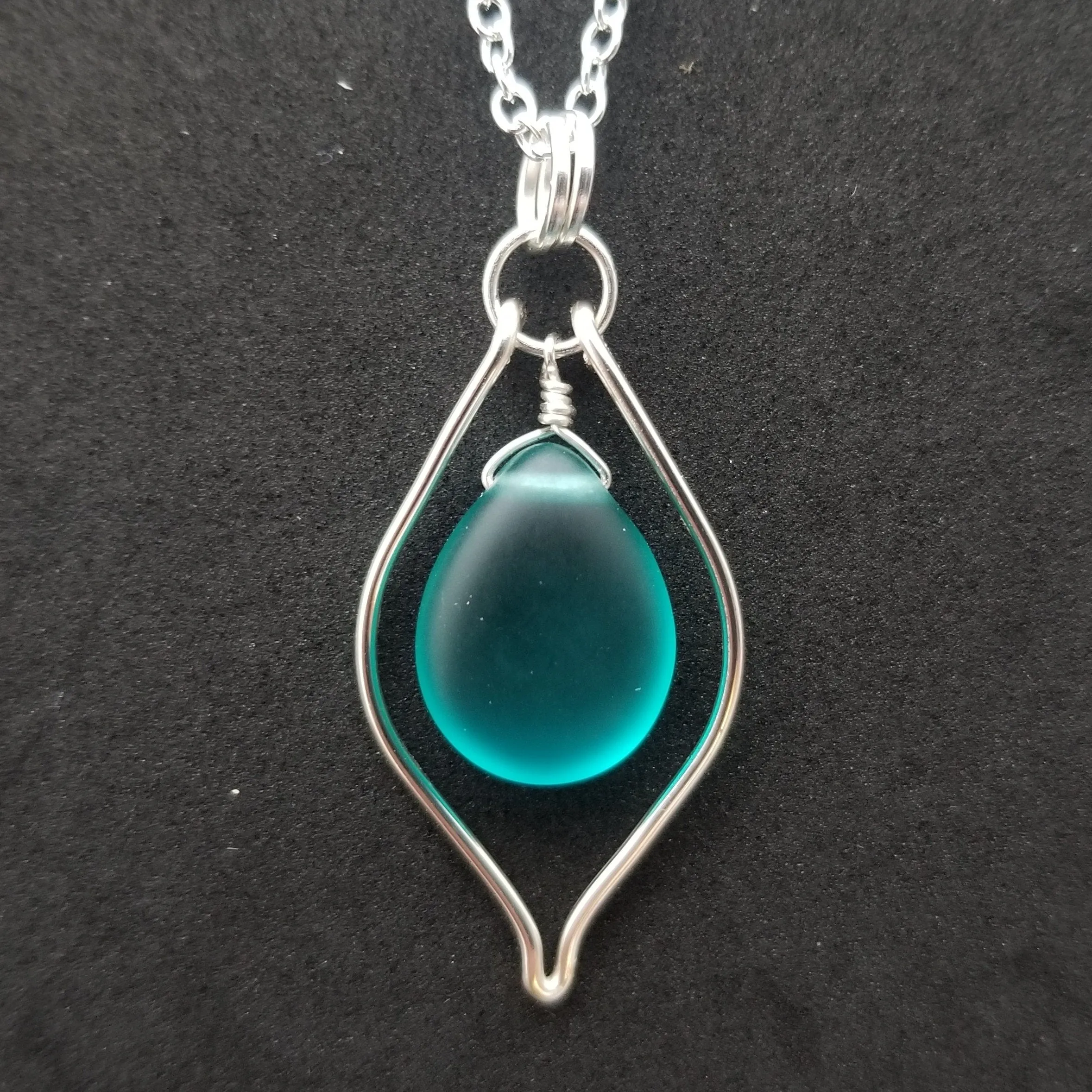 Hawaiian Jewelry Sea Glass Necklace, Wire Loop Teal Necklace Leather Cord Necklace Unique Necklace Beach Jewelry Sea Glass Jewelry For Women