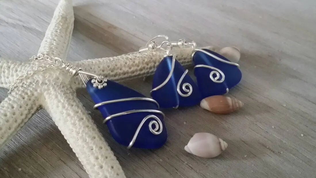 Hawaiian Jewelry Sea Glass Set, Wire Wrapped Cobalt Blue Necklace Earrings Jewelry Set, Birthday Gift Set(September Birthstone Jewelry Gift)
