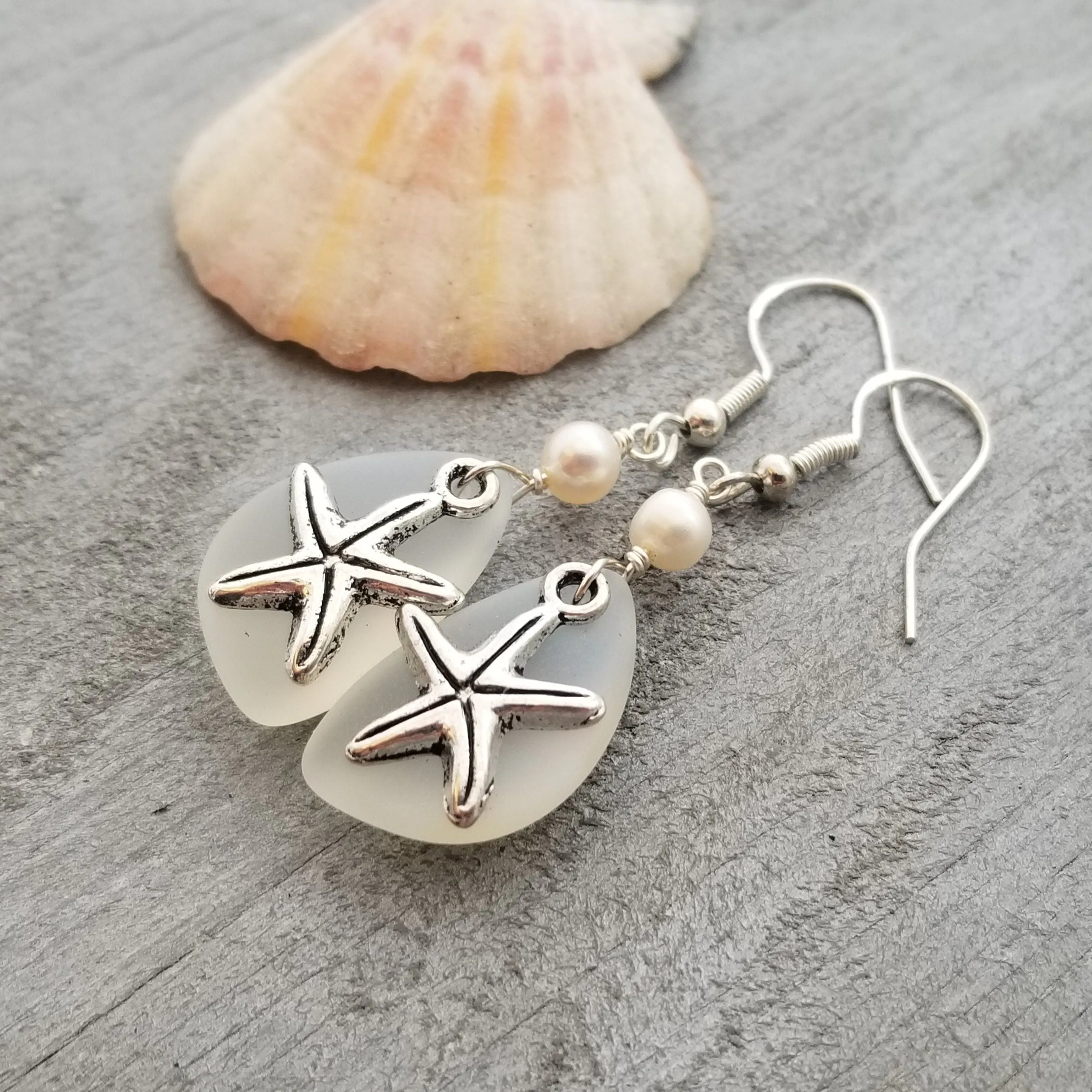Hawaiian Jewelry Unique Earrings, Hammered Wire Natural Pearl Earrings, Beach Jewelry Birthday Gift For Women (June Birthstone Jewelry)