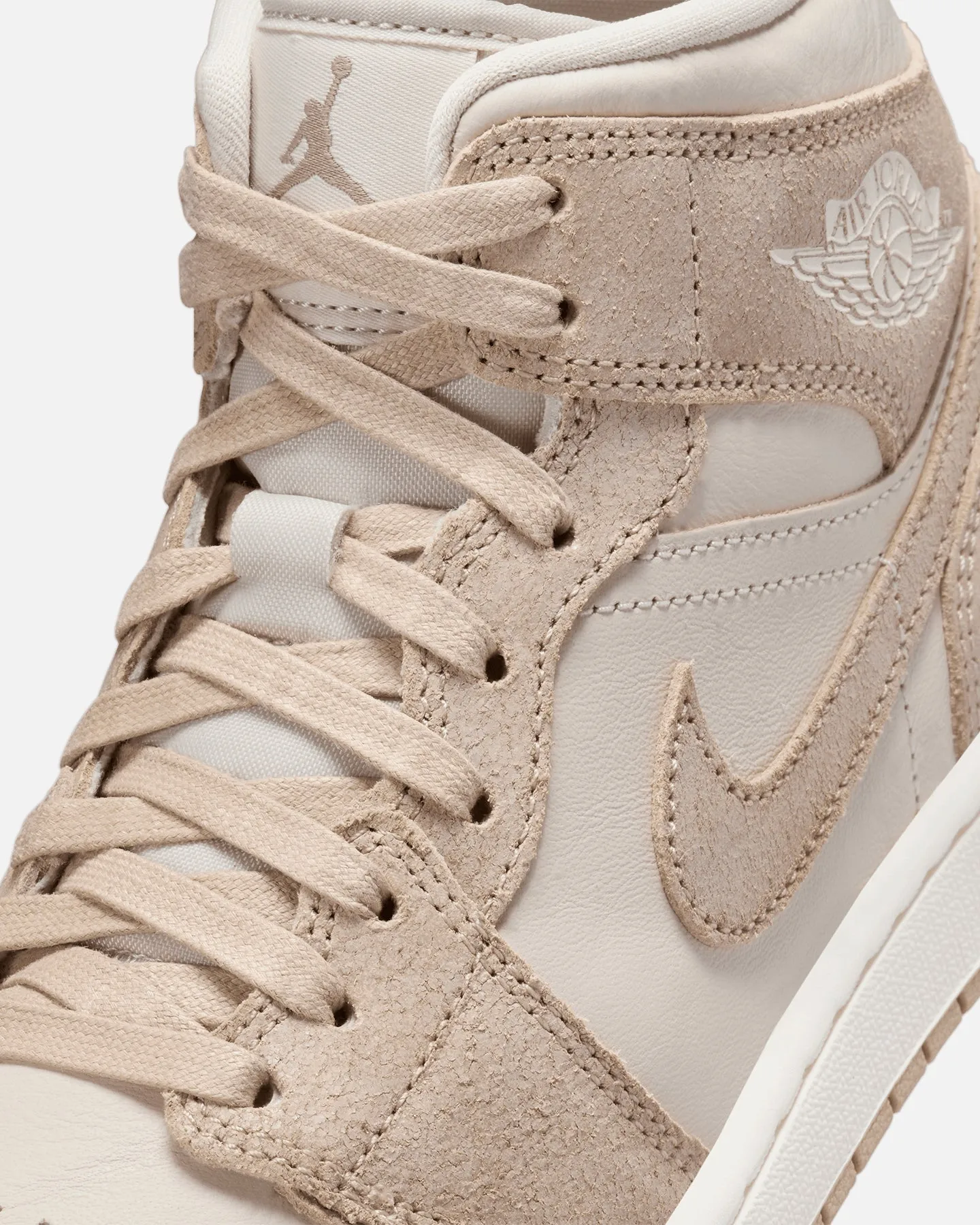 Jordan Women's Air Jordan 1 Mid SE Legend Light Brown