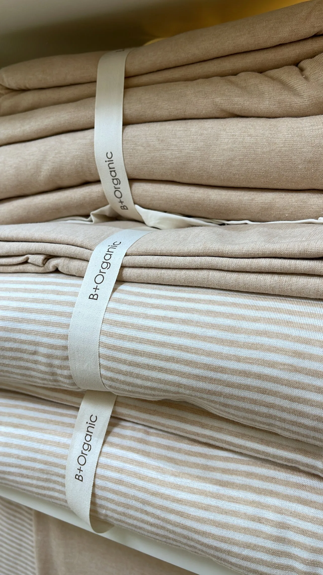 Knitted 5-piece Bedding Set (Duvet Cover, Fitted Sheet, Flat Sheet, 2 Pillow Cases)