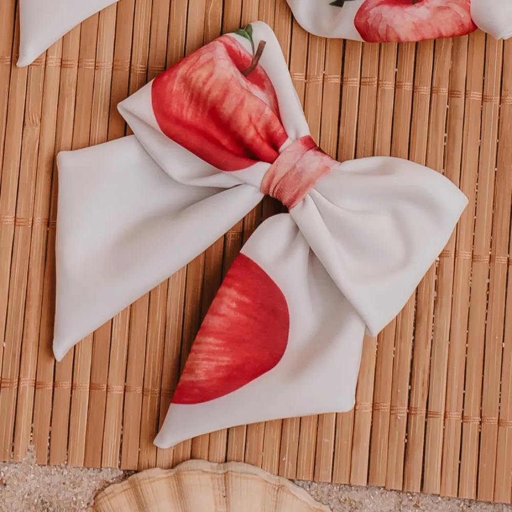 New In Meia Pata Beach Apples Bow Hair Clip SS25