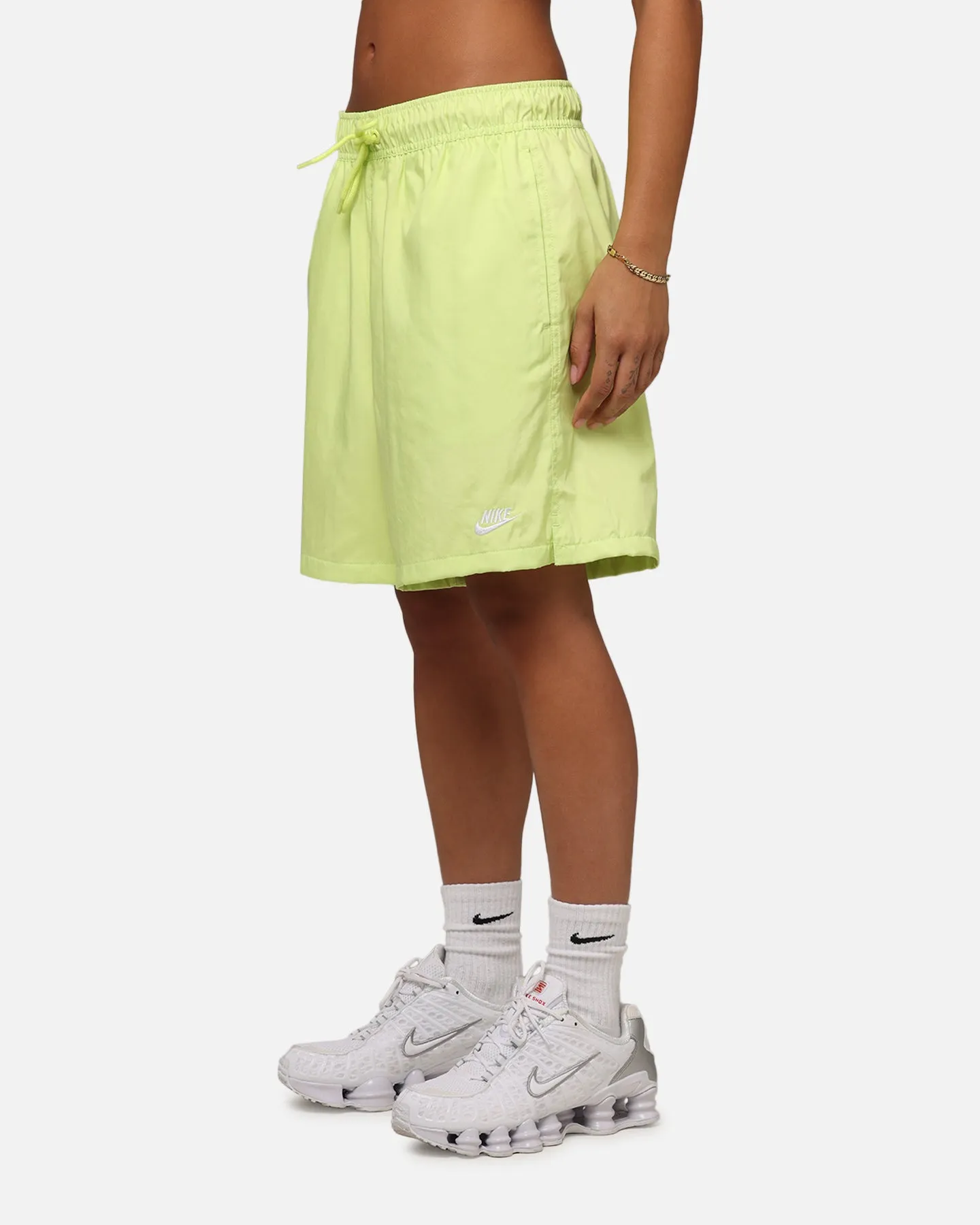 Nike Club Flow Shorts Lemon