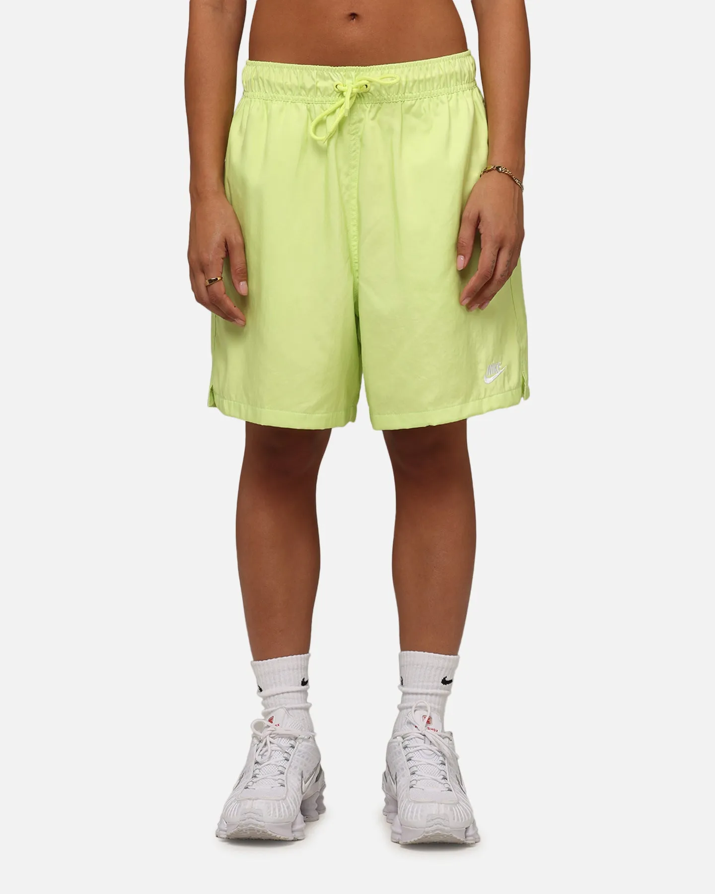 Nike Club Flow Shorts Lemon