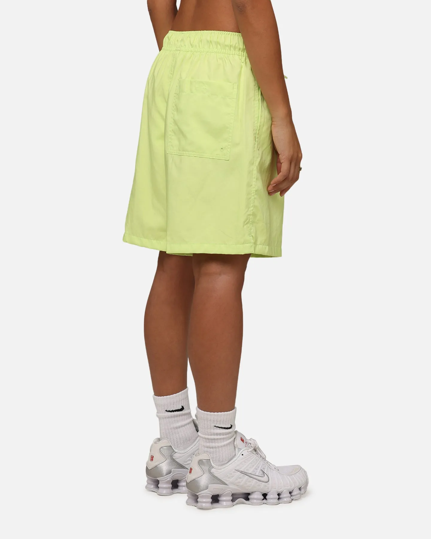 Nike Club Flow Shorts Lemon