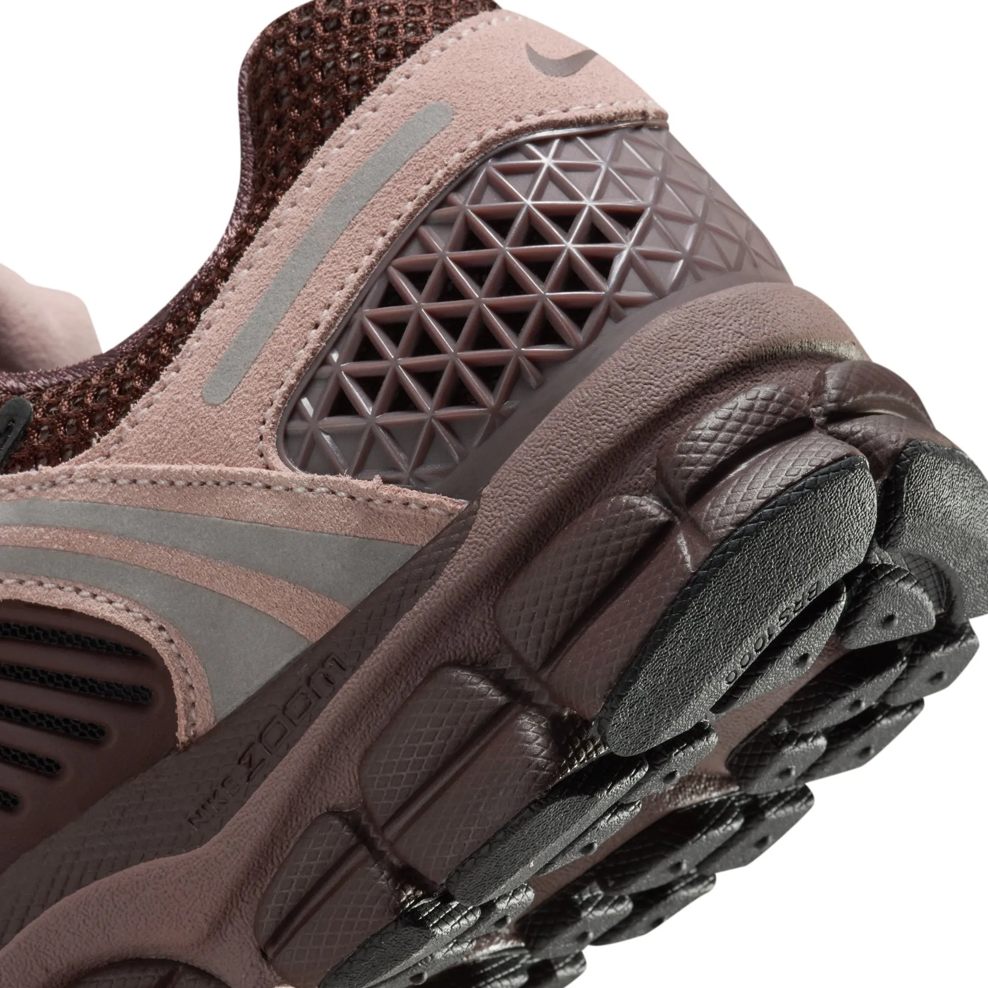 Nike Womens Vomero 5 Shoes