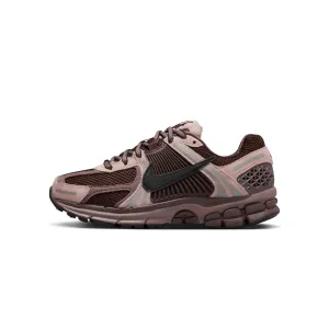 Nike Womens Vomero 5 Shoes
