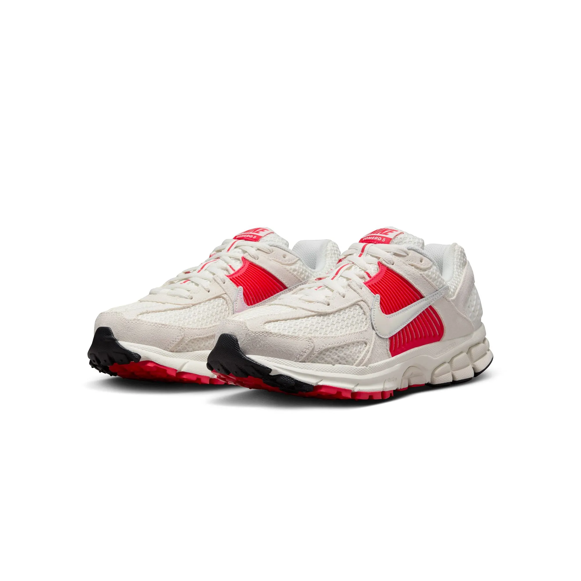 Nike Womens Zoom Vomero 5 Shoes
