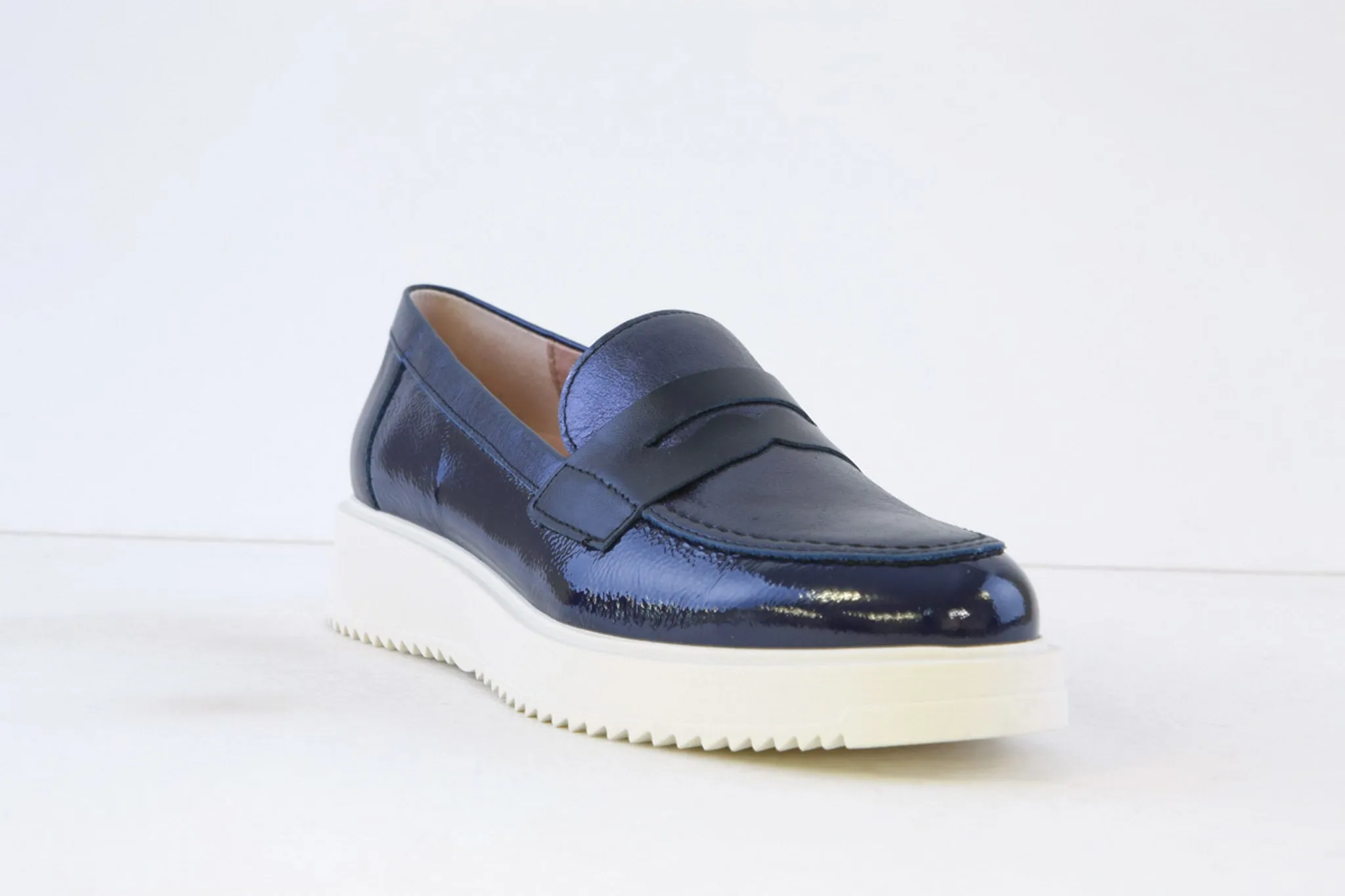 PITILLOS - 10384 PLATFORM SLIP-ON SHOE - NAVY