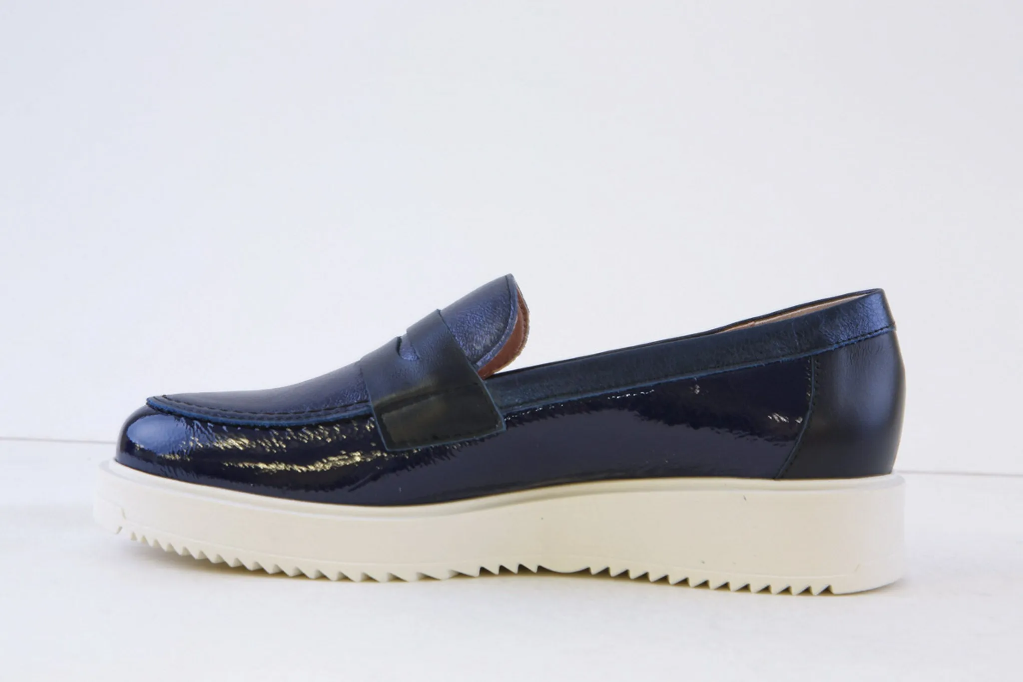 PITILLOS - 10384 PLATFORM SLIP-ON SHOE - NAVY
