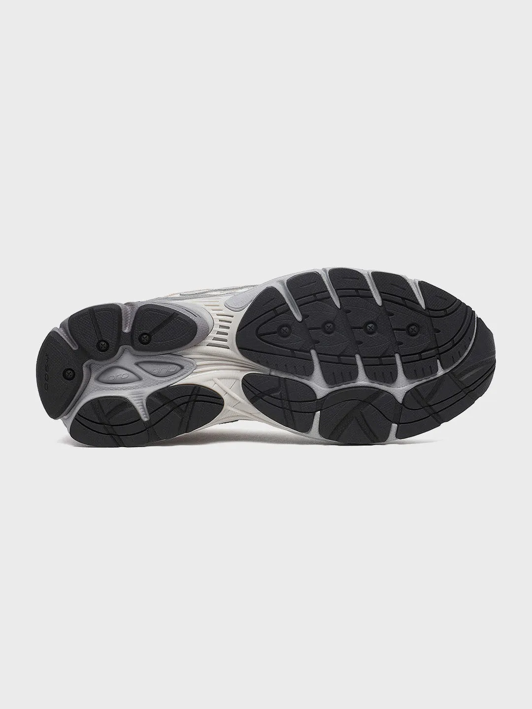 Saucony Progrid Omni 9 Premium Sneakers | Ivory