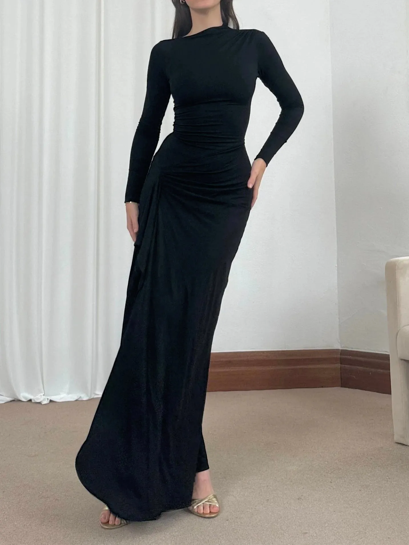 Serena – Elegant Women’s Wrap Maxi Dress