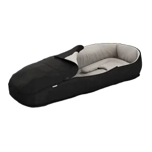 Thule Newborn Nest in Black