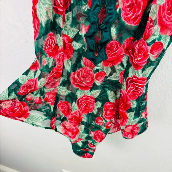 Vintage Victoria’s Secret Gold Label Green Velvet Red Rose Print Bodysuit
