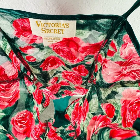 Vintage Victoria’s Secret Gold Label Green Velvet Red Rose Print Bodysuit