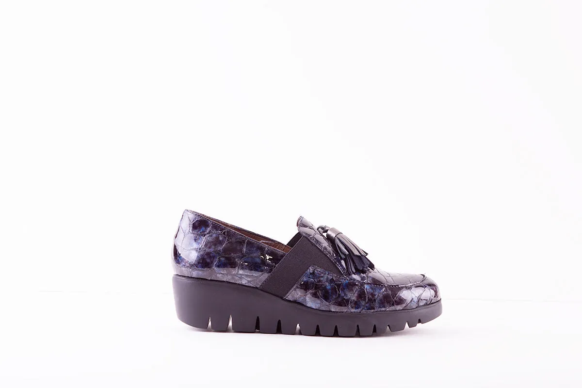 WONDERS C-33254 WEDGE SLIP-ON TASSEL SHOE - NAVY PATENT